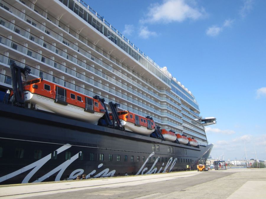 Mittelmeerkreuzfahrt mit der Mein Schiff 2 