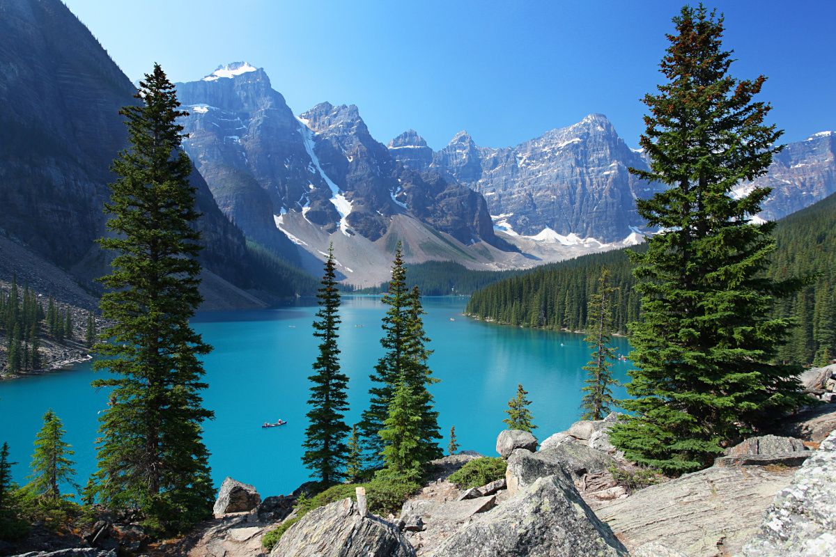 1Moraine_Lake_AdobeStock_85477203.jpeg