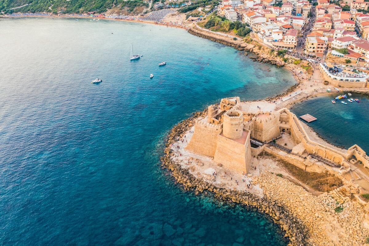 kalabrien-italiens-geheimtipp-zwischen-strand-kultur-und-genuss-396