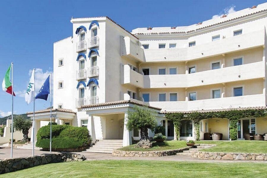 Hotel_momento_AHR_Baja_Eingang_web.jpg