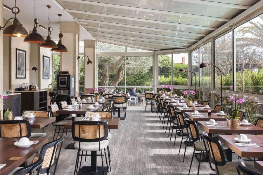 Hotel_des_Orangers_restaurant_web.jpg